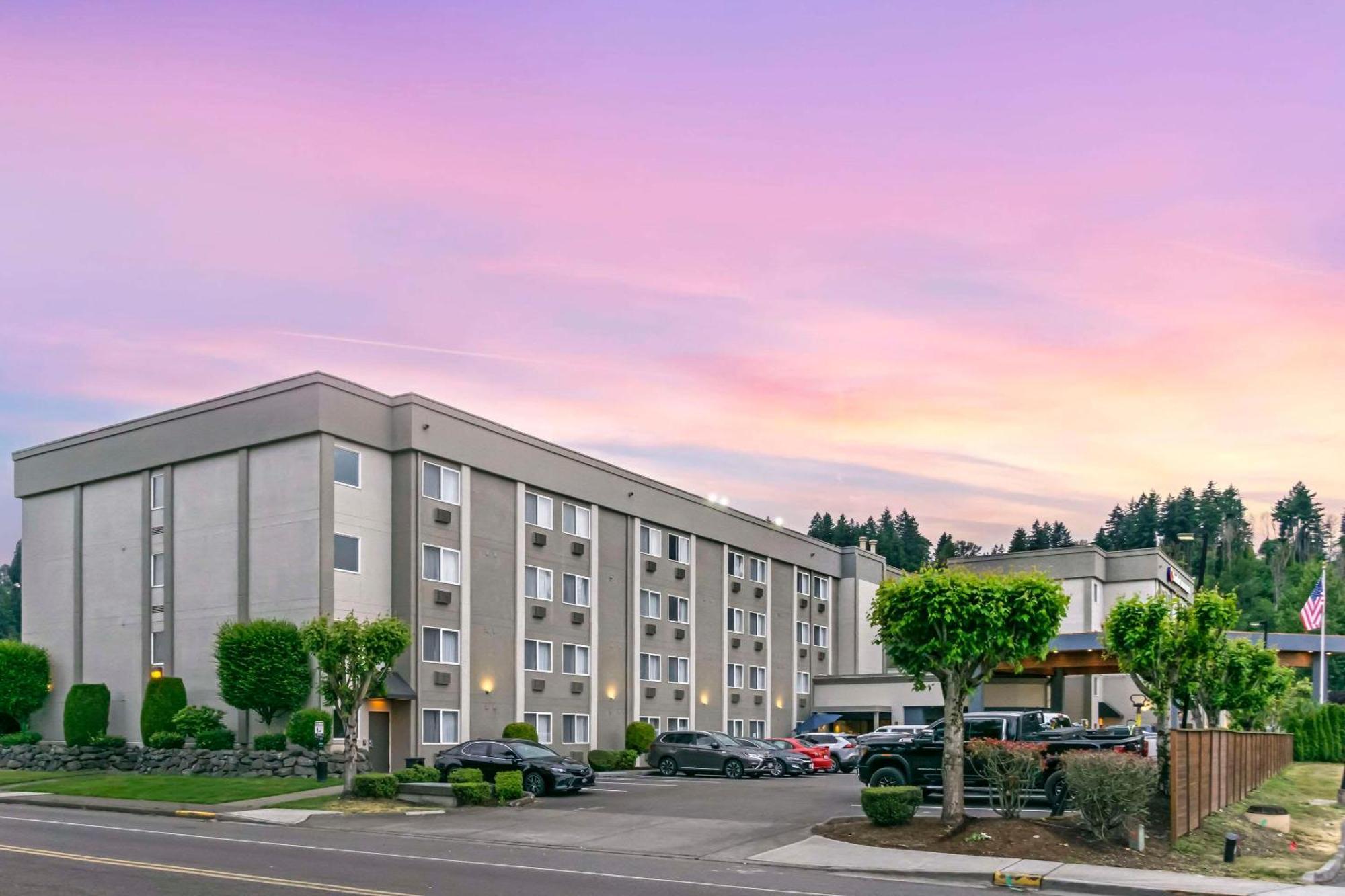 Comfort Inn & Suites Pacific - Auburn Exterior photo
