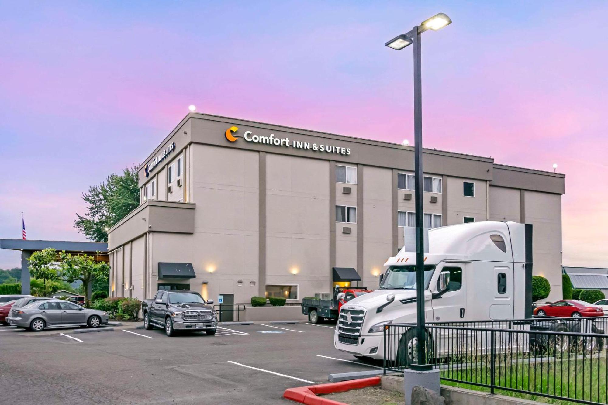 Comfort Inn & Suites Pacific - Auburn Exterior photo
